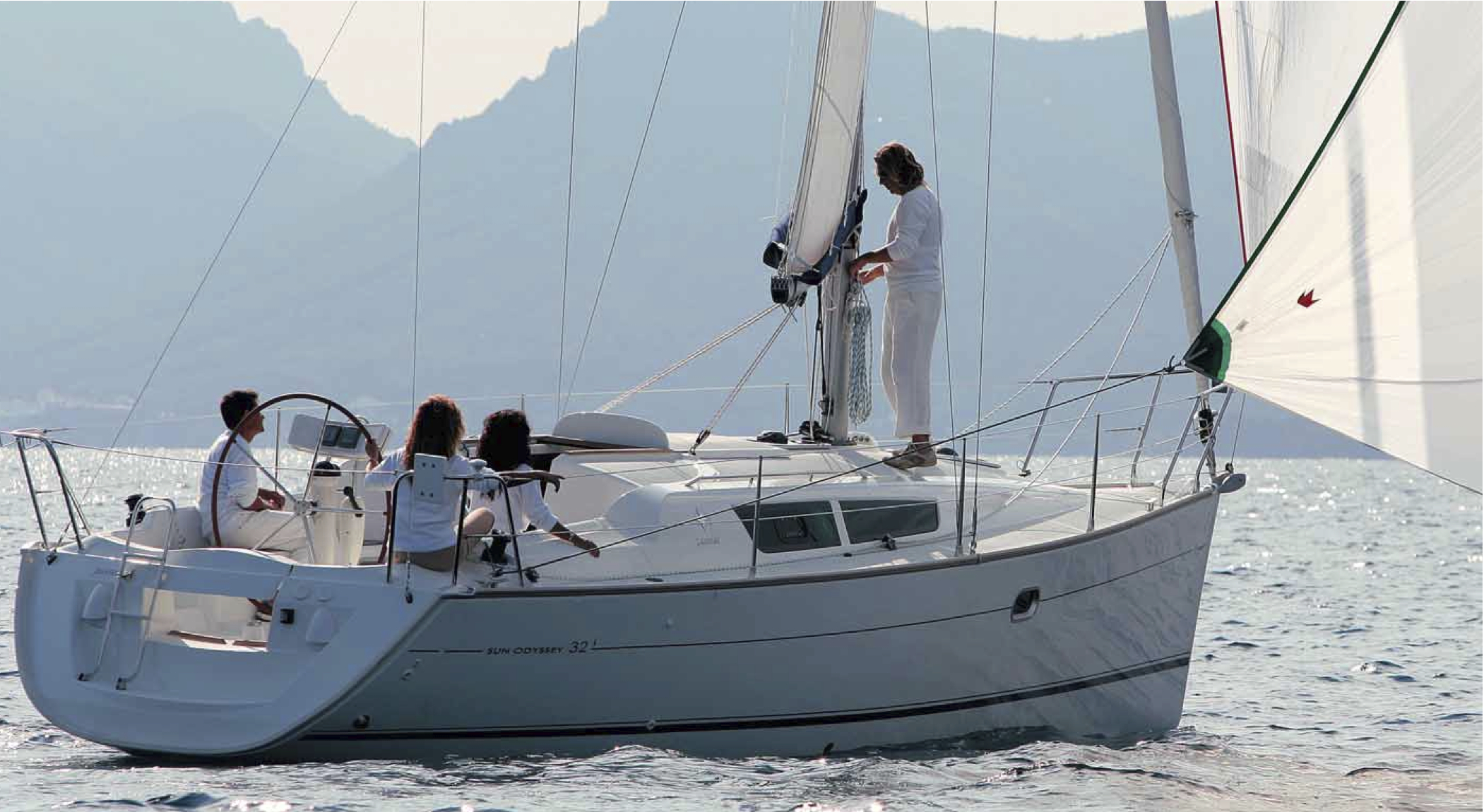 Аренда судов. Jeanneau Sun Odyssey 32. Jeanneau Sun Odyssey 32i. Sun Odyssey 32i. Яхта Sun Odyssey 32.